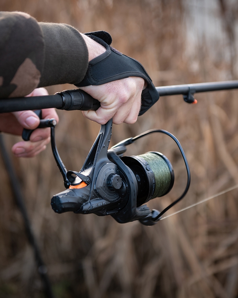 Eos 12000 FS Big Pit Karpermolen