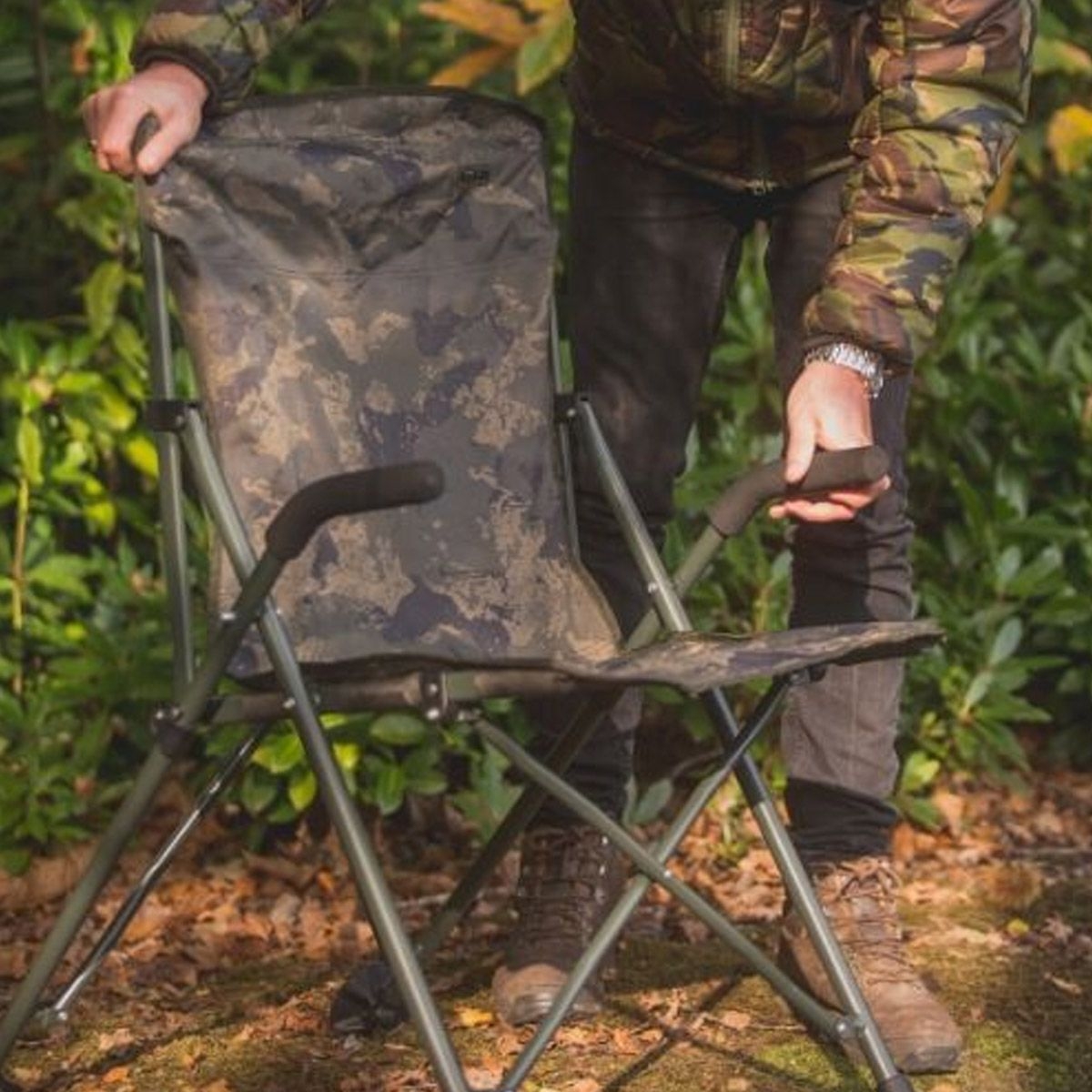 Undercover Camo Foldable Easy Chair High