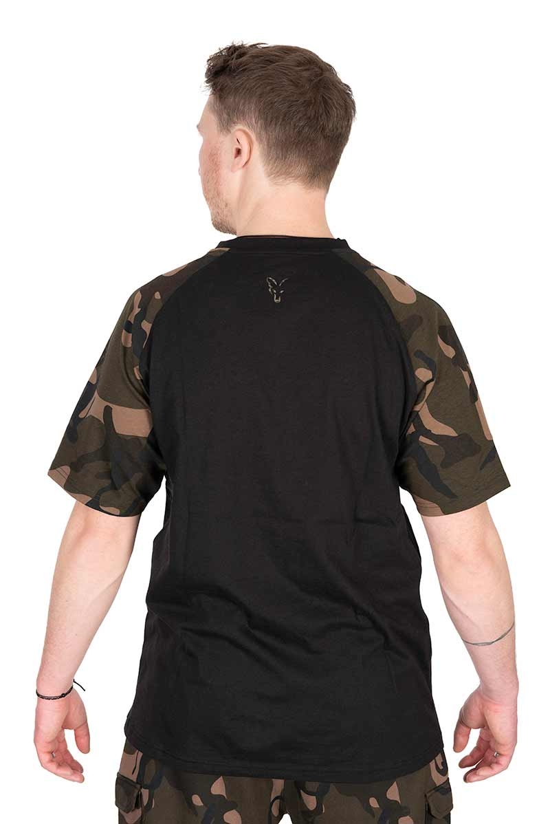 Camo Outline Print T-Shirt Black (Small)