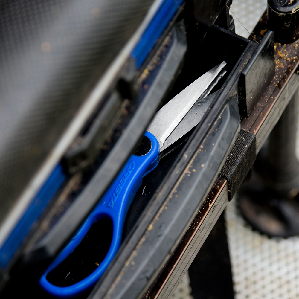 DOUBLE BLADE WORMCHOPPER