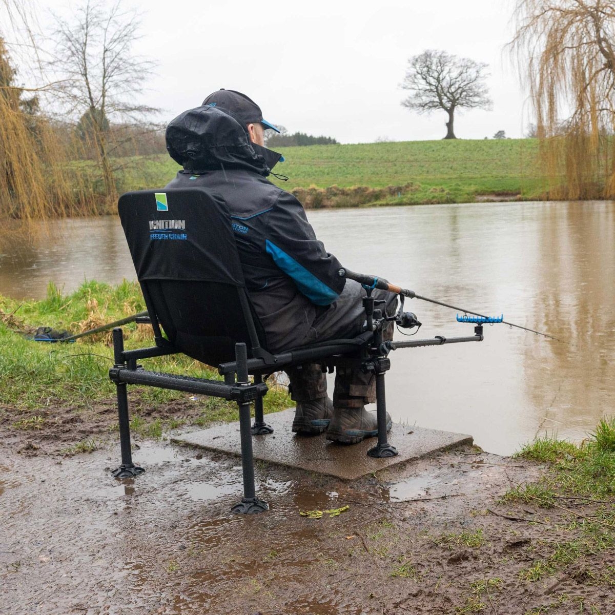 Ignition Feeder Chair Combo