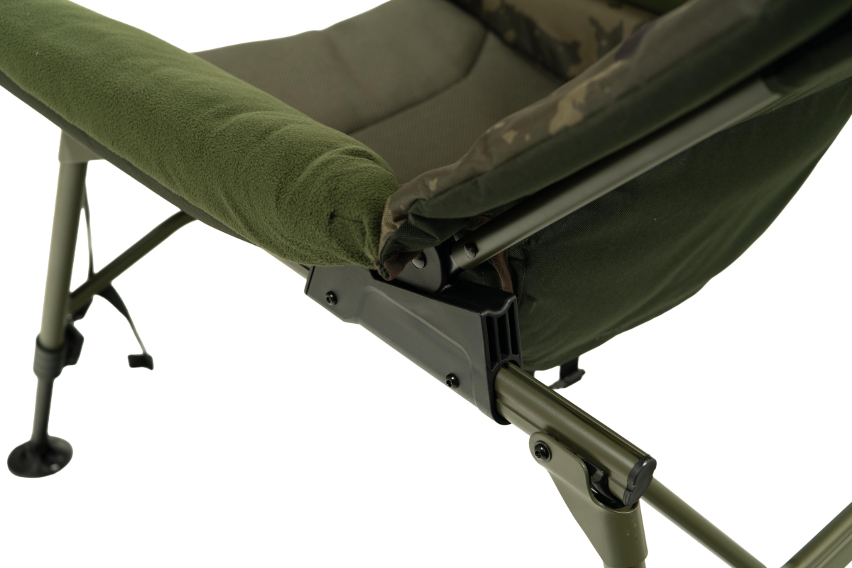 Worldwide Couch Chair