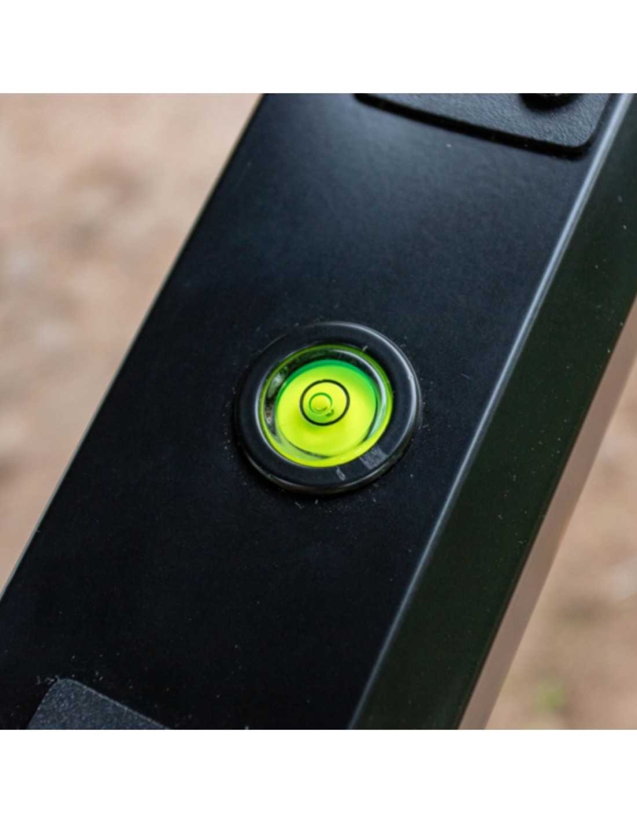 Absolute Feeder Chair II