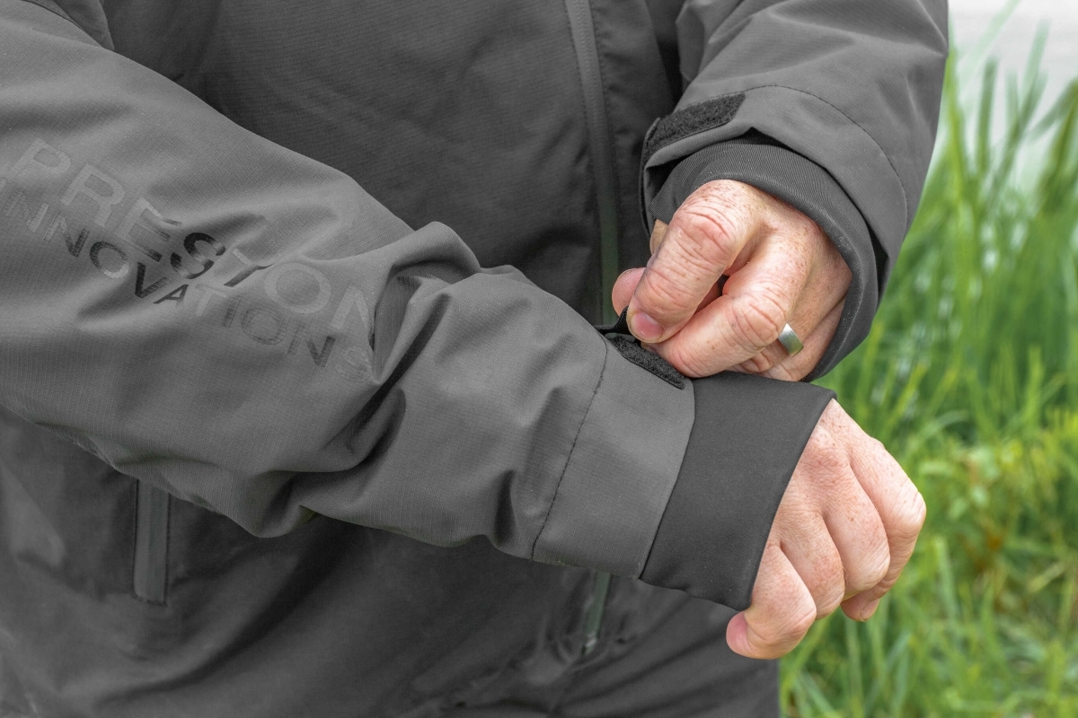 DF Hydrotech Suit XXX-Large