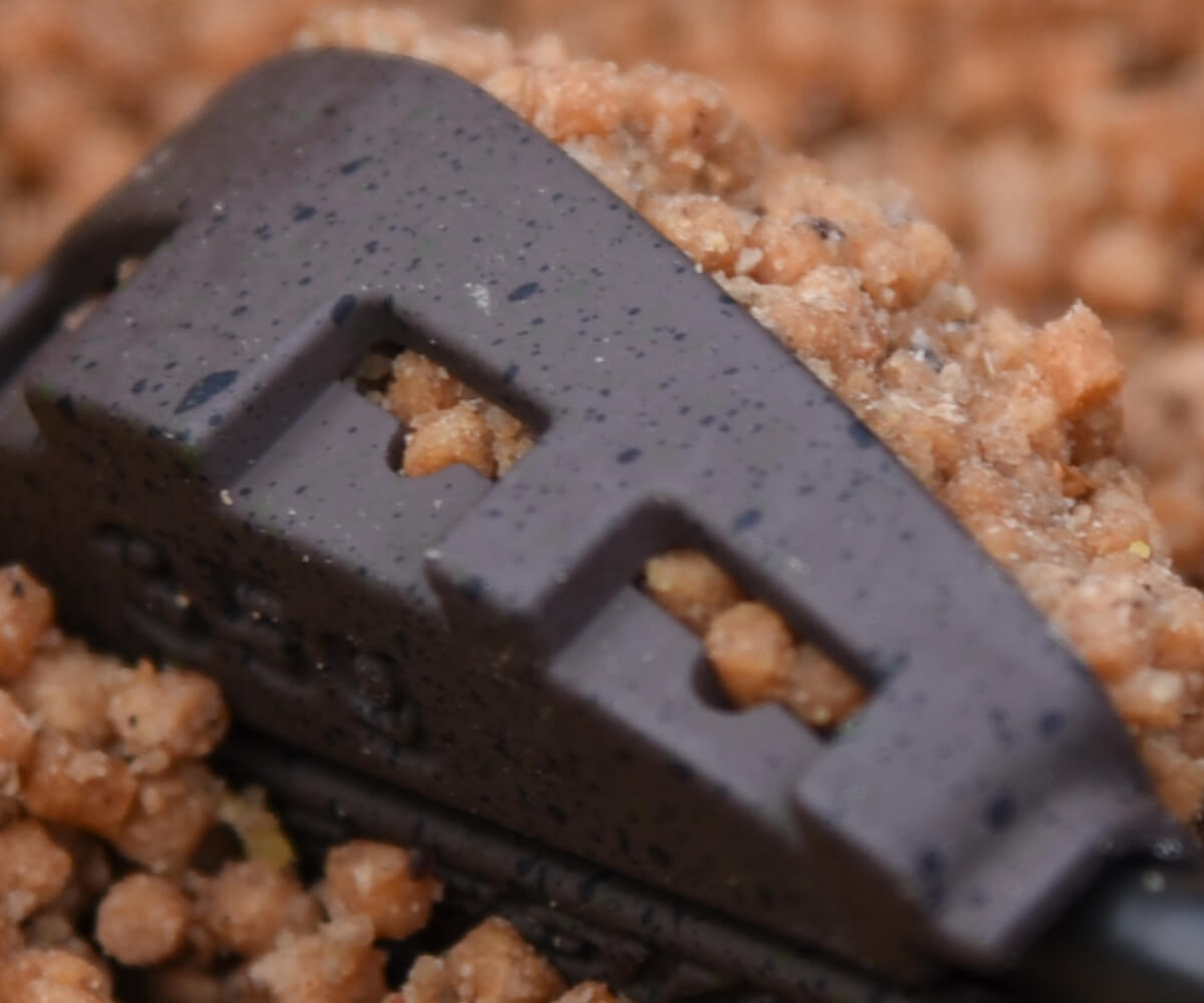 Accelerate Easy Fill Feeder (Small 15gr)