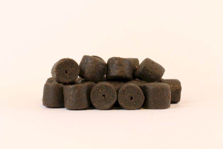 Halibut Pellet 20mm met gat/1kg