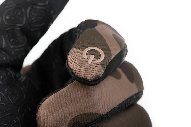 Camo Thermal Gloves Medium