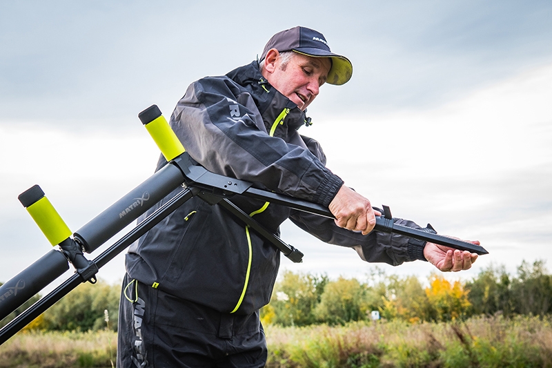 Compact Double Pole Roller