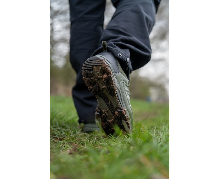 Superseal Walking Shoe (Mt 7/41)