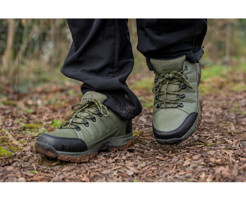 Superseal Walking Shoe (Mt 7/41)