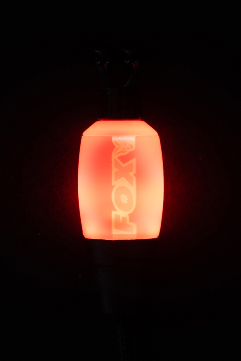 Black Label Dinky Halo Bobbin Rood