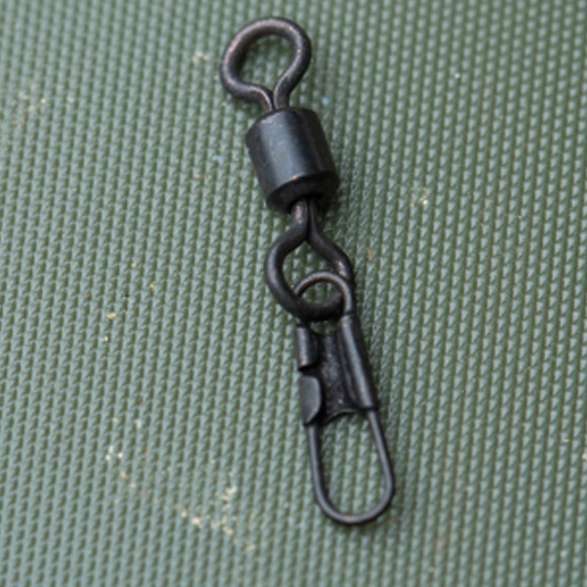 Smokescreen Link Swivels Large