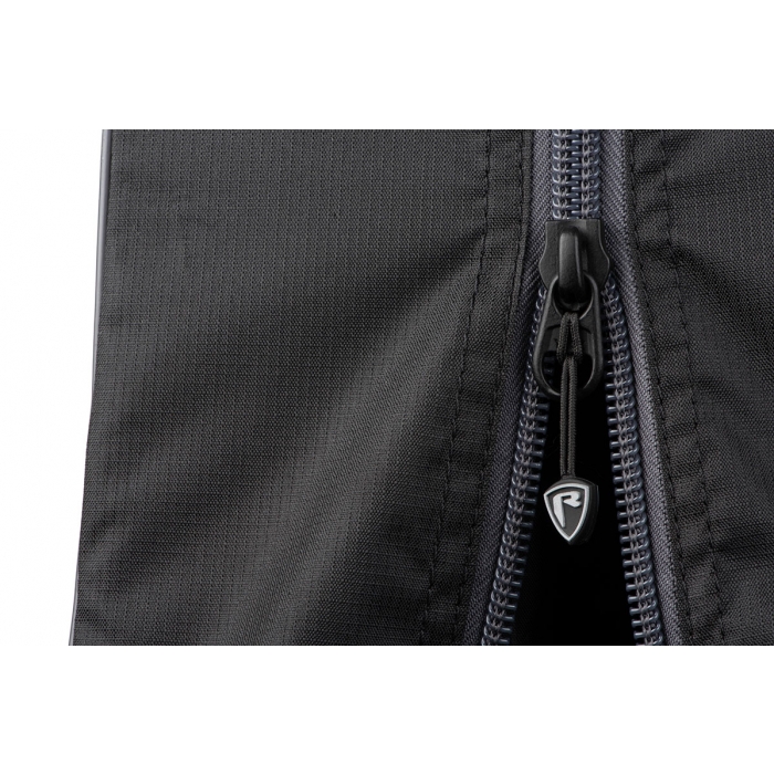 Rage Voyager Camo Triple Rod Case