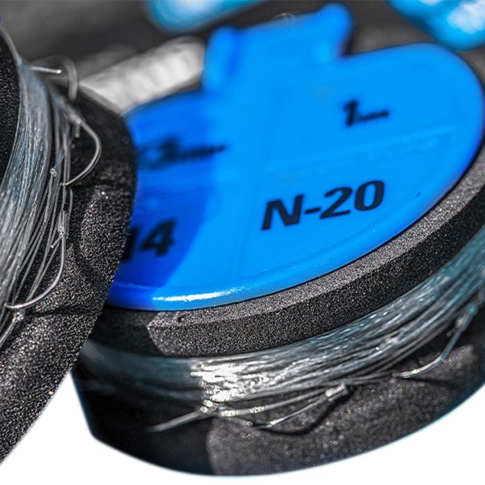 N-20 Revalution Hooklengths size 12