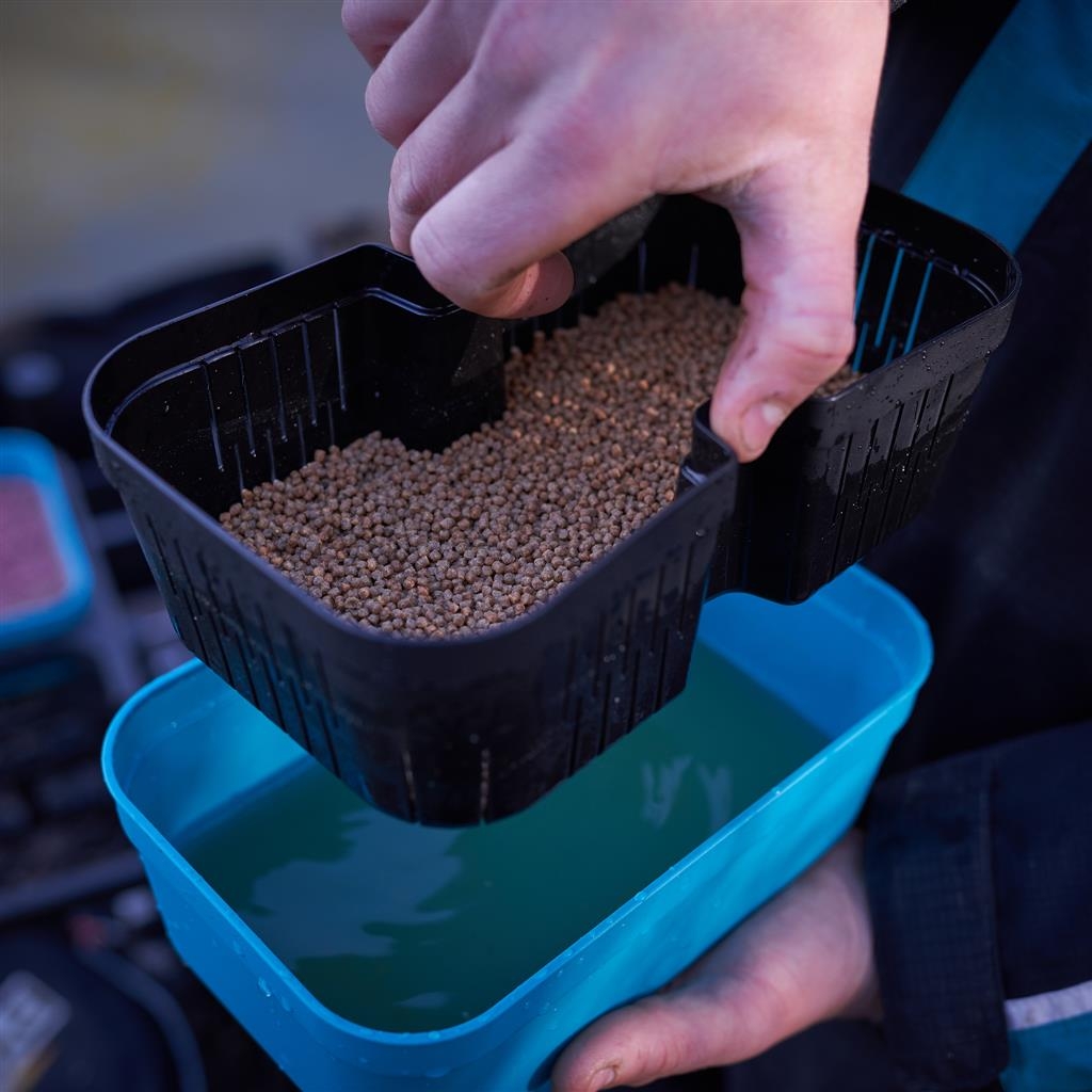 DMS Pellet Strainer (voor de 3 Pint/1,7Liter Bait Box)